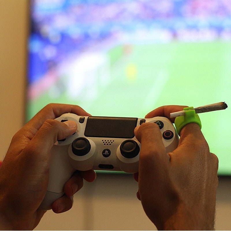 The Ultimate Smoking Accessory - Oil Slick