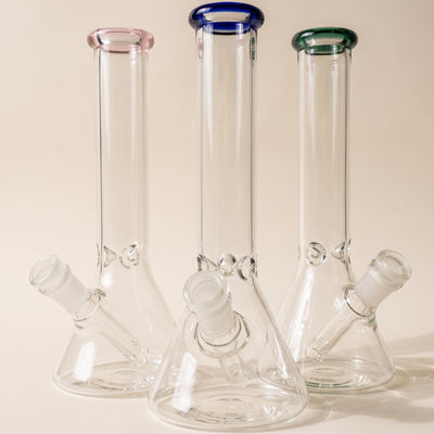 10" Color Lip Beaker, light background