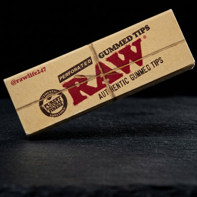 RAW Gummed Tips 33ct 24bx — Oil Slick editorial product photo
