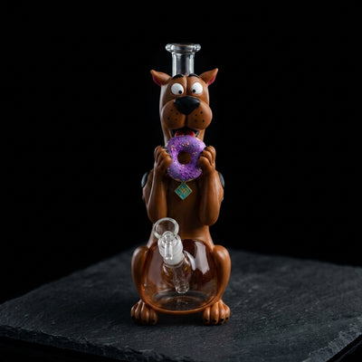 11.2" Mystery Hound Water Pipe on dark slate surface - Oil Slick Pad
