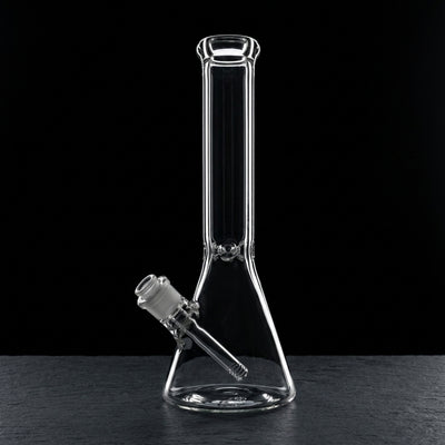 14" Clear 7mm Beaker on dark slate surface - Oil Slick Pad