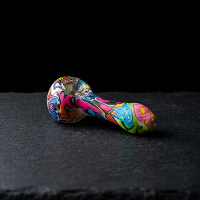 3.5" Silicone Decal Hand Pipe w/ Glass Bowl - 40ct Jar on dark slate surface - Oil Slick Pad