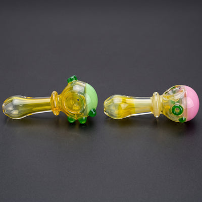 4.5" Color Dot & Face Accent Fume Maria Body Hand Pipe in Green and Pink