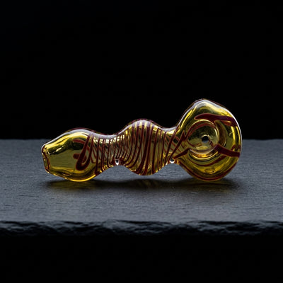 4.5" Fume Orb Body Color Swirl Hand Pipe on dark slate surface - Oil Slick Pad