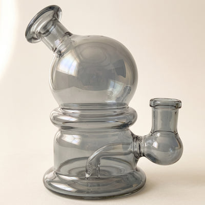 4.5″ Iridescent Snow Globe Rig, light background