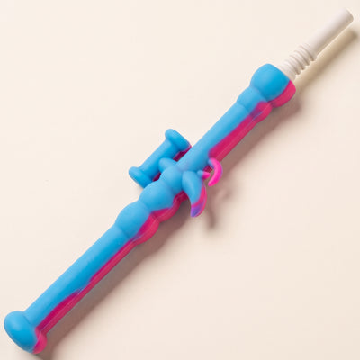 4.5" Silicone Rifle Nectar Straw, light background
