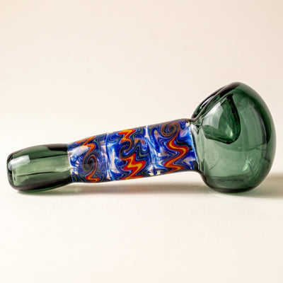 4.5" Triple Wigwag Sectional Hand Pipe, light background
