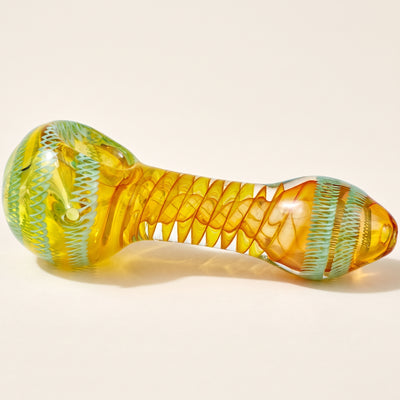4.5" Twisted Cane Fume Hand Pipe, light background
