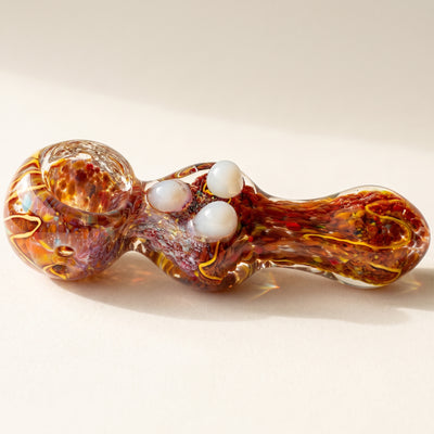 4" Frit Line Head Flat Body w/ Three Dot Hand Pipe, light background