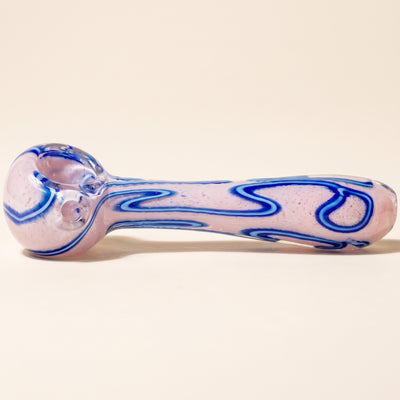 4" Opaque Pastel Frit Two-Tone Squiggle Line Hand Pipe, light background