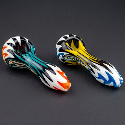 4" Vac Stack Wigwag Hand Pipe in Turquoise and Yellow