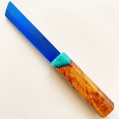 4.5″ Epoxy & Wood Sword Dab Tool, light background