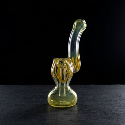 5" Fume Accent w/ Color Line Mini Bubbler on dark slate surface - Oil Slick Pad