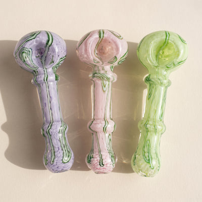 5" Pastel Frit Squiggle Line Hand Pipe, light background