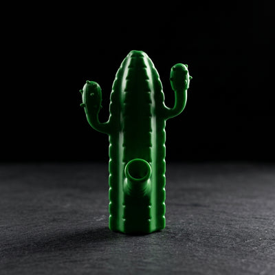 6.5” Color Cactus Rig on dark slate surface - Oil Slick Pad