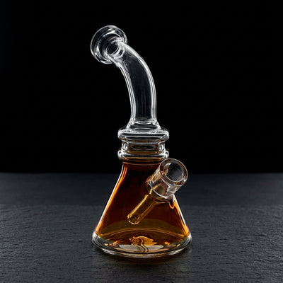 6.5" Encore Bent Neck Fixie Beaker Rig on dark slate surface - Oil Slick Pad