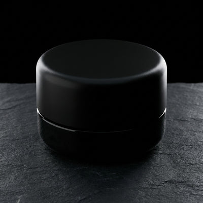 7ml UV Resistant Heavy Bottom Jar with Child Resistant Black Lids - angle shot