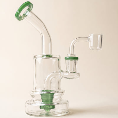 7.5" Color Accent Showerhead Cake Rig, light background