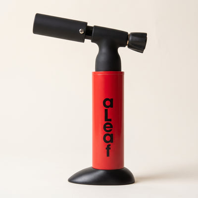 7″ Aleaf Turbo Flame Blow Torch, light background