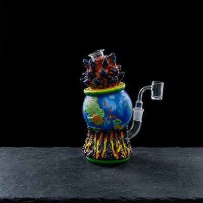 8.5" Star burst water pipe on dark slate surface - Oil Slick Pad