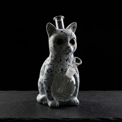 8.8'' Cat water pipe with printing on dark slate surface - Oil Slick Pad