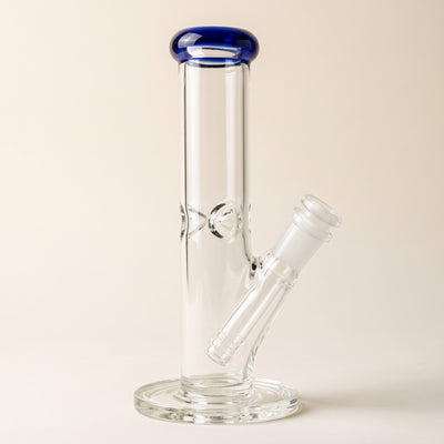 8" Color Lip Straight, light background