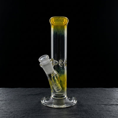 8″ Fume Straight – Made in USA on dark slate surface - Oil Slick Pad