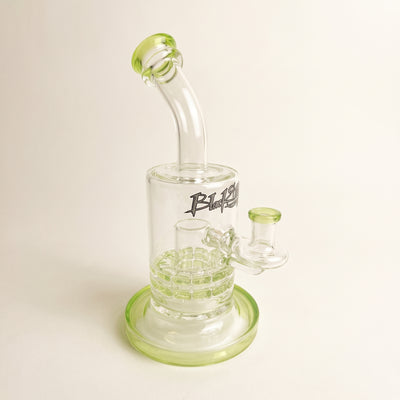 9.5″ Black Sheep Color Accent Ratchet Rig, light background