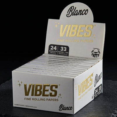 Vibes Blanco Booklets with Tips Fatty 33 – 24 Display Box — Oil Slick editorial product photo