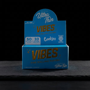 Vibes X Cookies King Size Slim Ultra Thin – 33 / 50 Display Box – Blue — Oil Slick editorial product photo