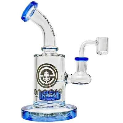 7.5" Encore Color Showerhead Footed Rig - lifestyle shot