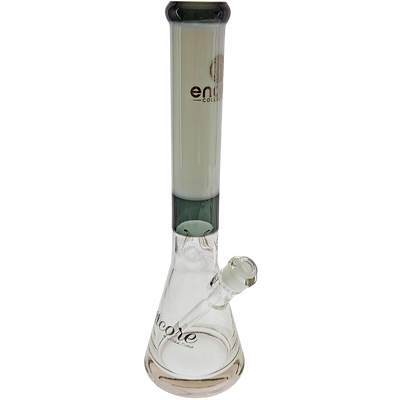 16" Encore Two-Tone Thick Base Beaker - detail view