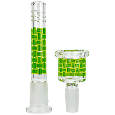 11" Encore Lace Work Henny Beaker - close-up view