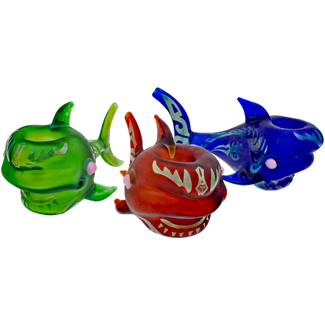 5.5″ SANDBLAST TRIBAL SHARK GLASS HAND PIPE