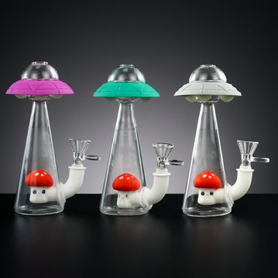 UFO water pipe - detail view