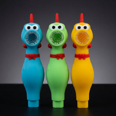 Screaming chicken pipe - detail view