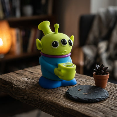 Three eyes guy - product photo