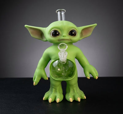 12'' Wise Green Elder Water Pipe - alternate angle