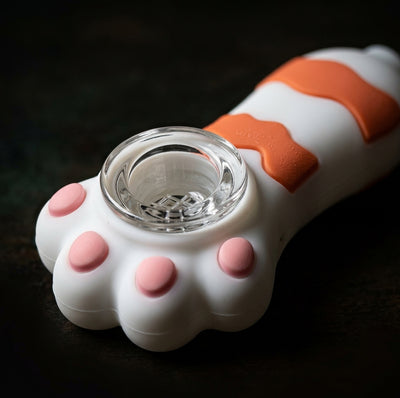 Cat paw hand pipe - alternate angle