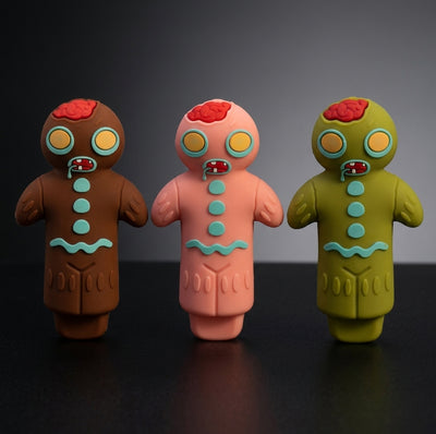 The Gingerbread Man hand pipe - detail view