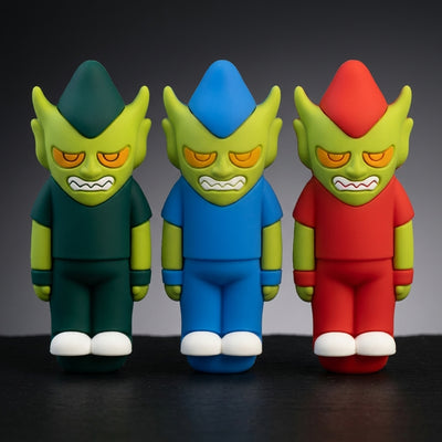 The boy hand pipe - detail view