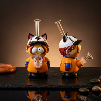 6.5'' Orange Parka Kid Water Pipe - detail view
