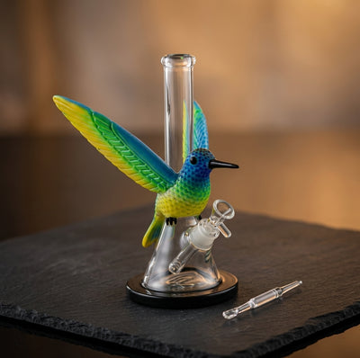10.4" Hummingbird Water Pipe - main product photo
