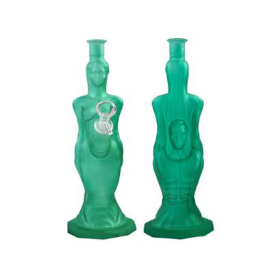 11" Artistic couple water pipe - lifestyle shot