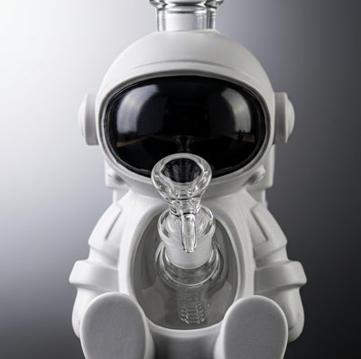 7" Astronaut Water Pipe - photo 5