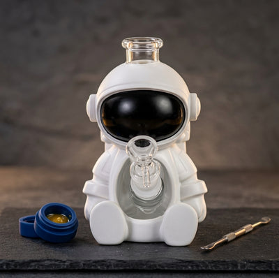 7" Astronaut Water Pipe - photo 6