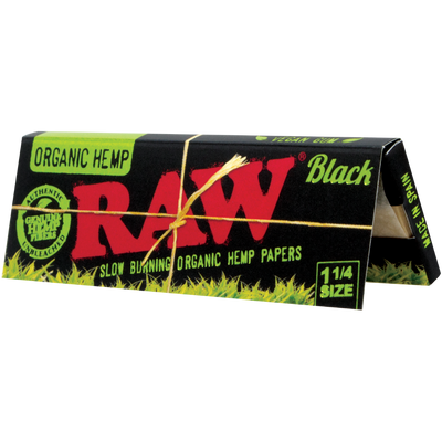 RAW Black Organic Hemp 1 ¼ Rolling Papers 24bx
