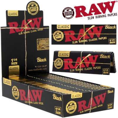 RAW BLACK CLASSIC 1 ¼ ROLLING PAPERS 24BX