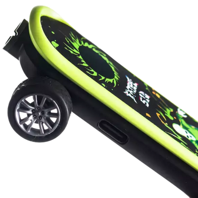 Extre Skatedeck 510 Skateboard Battery - lifestyle shot
