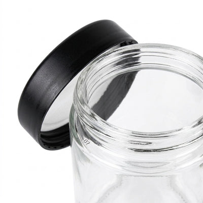 Detail - Cap threading close-up